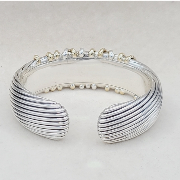 David Yurman Helena Silver and Gold Bracelet - Picture 9 of 15